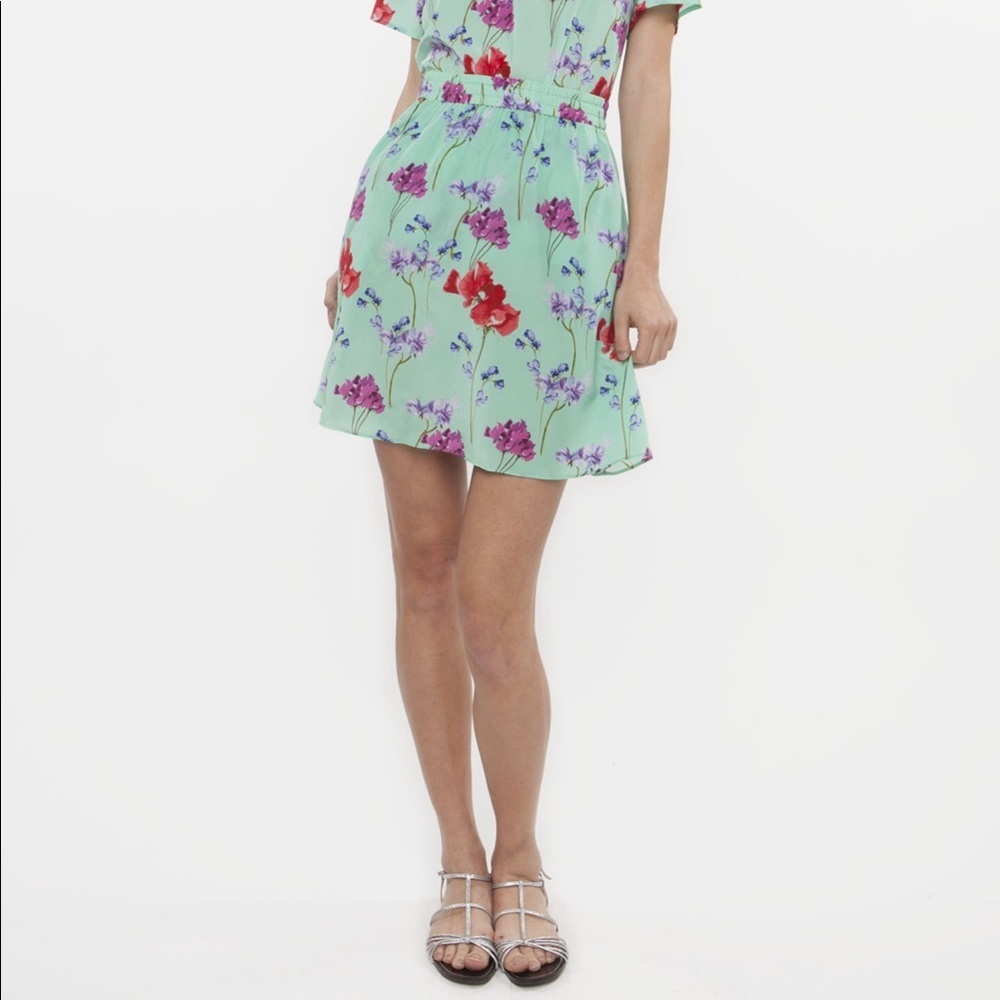 NEW • Tucker NYC • Above The Knee Skirt Seafoam S